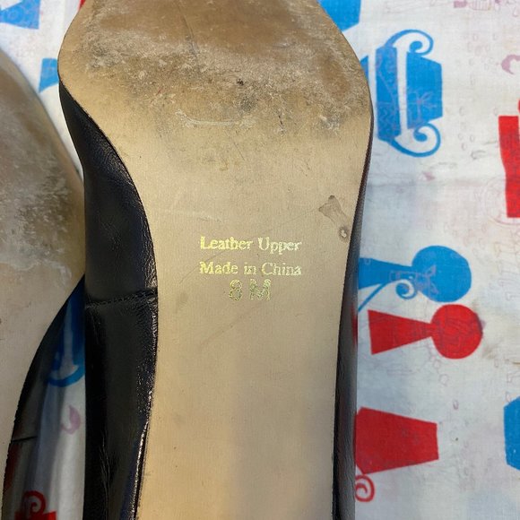 Vintage 1980s 1990s J Renee Black Pumps with Gold Studs Size 8M Retro Rocker - Picture 2 of 8